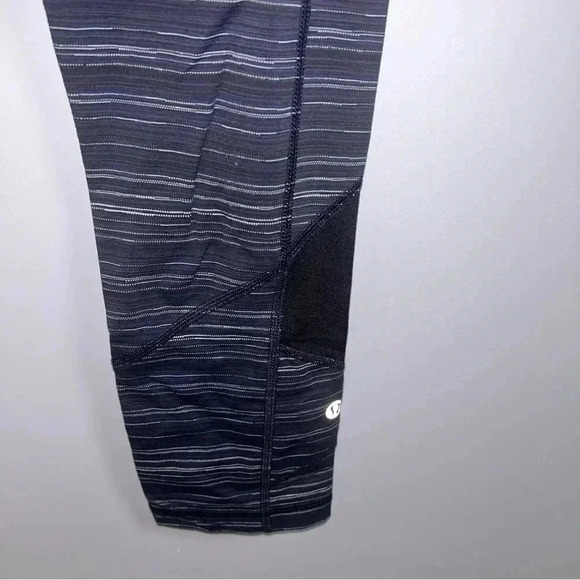 Lululemon  Crops - Picture 4 of 5